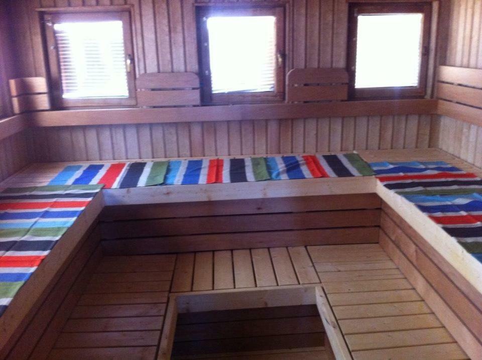 Вілла Sauna Apaja Наанталі Екстер'єр фото